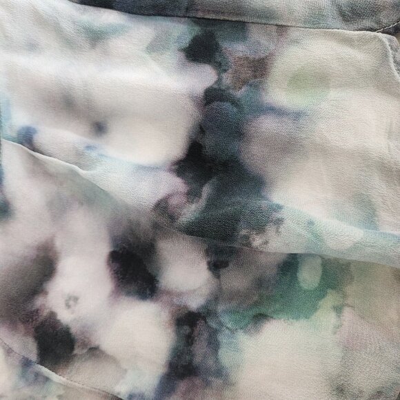 NIQUE 100% Silk Elastic Waist Shorts Size 10 (fits Small) Water color‎ Lined - Picture 10 of 12